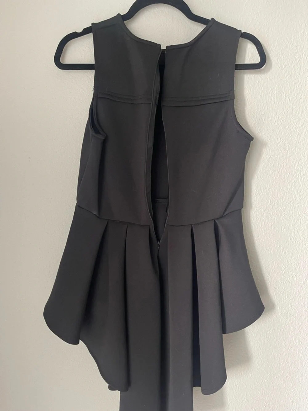 SHEIN Ruffle Blouse - Picture 4 of 5